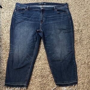 Old Navy Boyfriend Mid-rise Crop Jeans